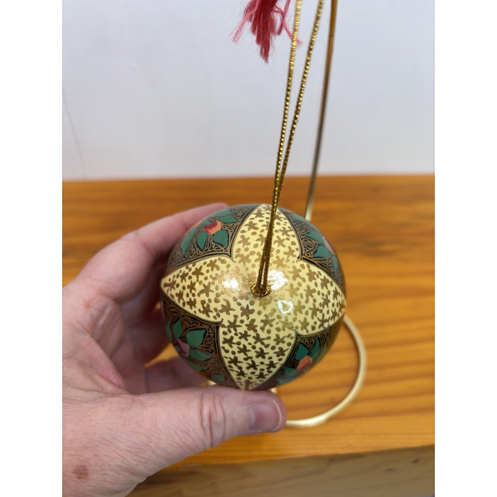 Pier 1 Imports Hand Painted Floral Iris Christmas Bulb‎ Tin Ornament - Picture 5 of 5